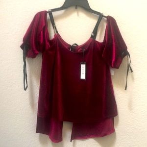 Brand new Romeo Juliet Couture blouse size medium